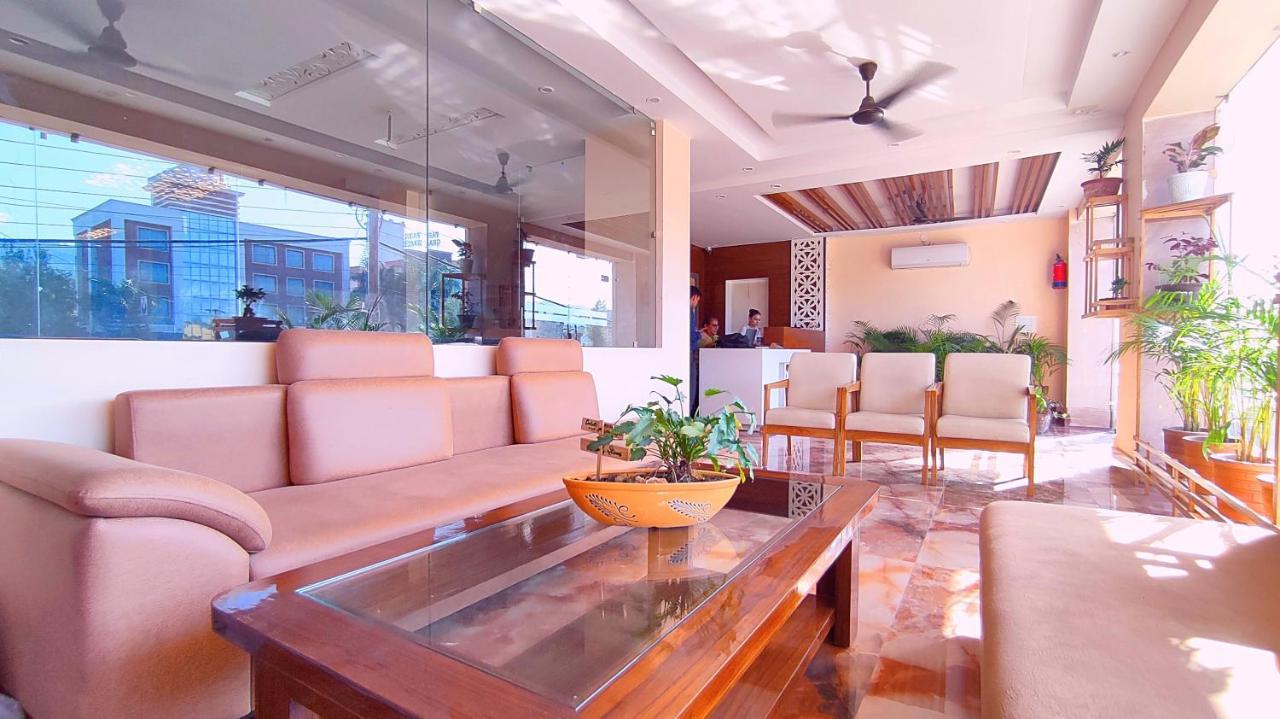 Spring Sky Haridwar By Shrigo Hotels Exterior photo